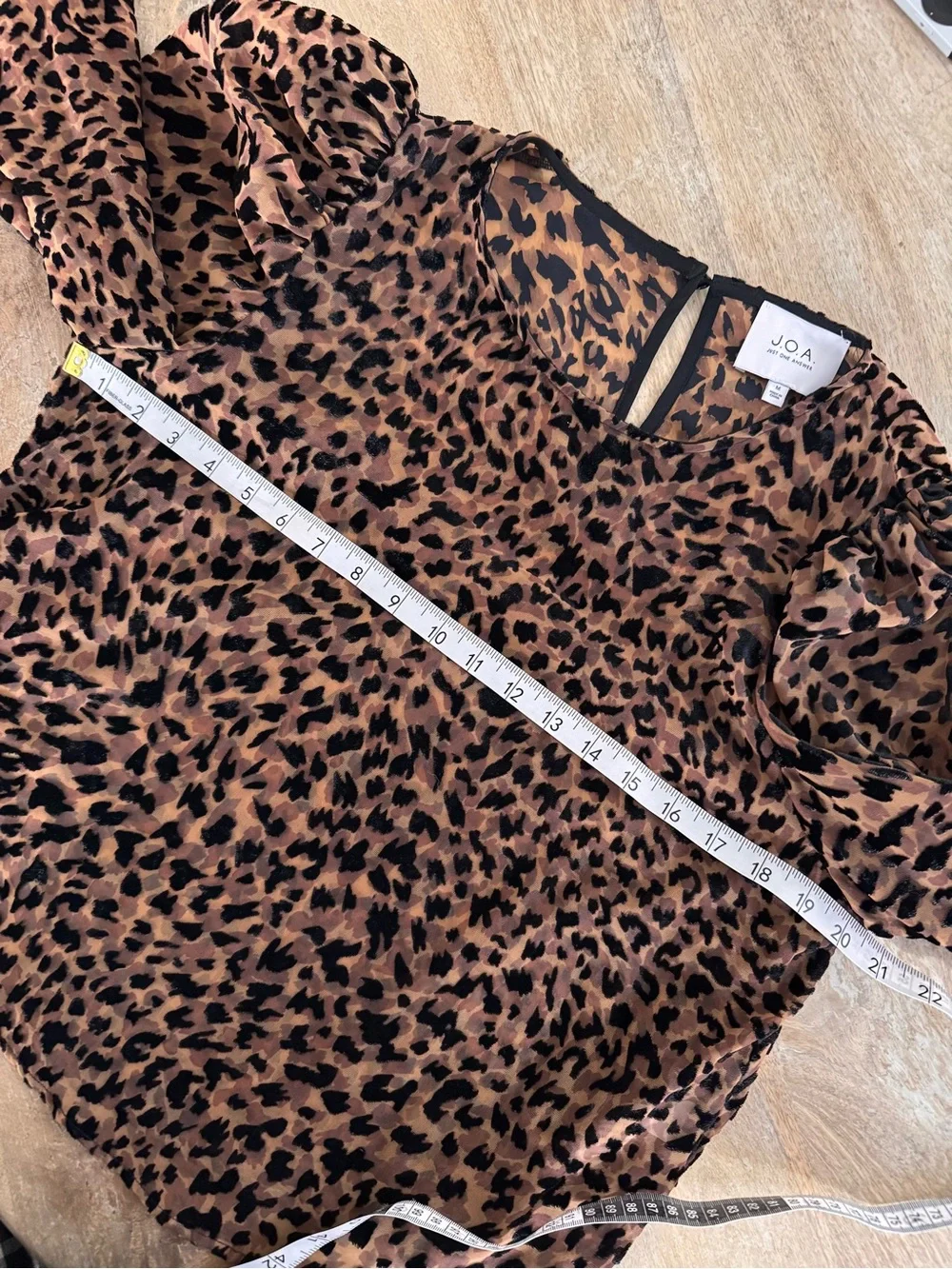 JOA Velvet Burnout Blouse Sheer Animal Print Puff Sleeves Size M - Picture 10 of 11